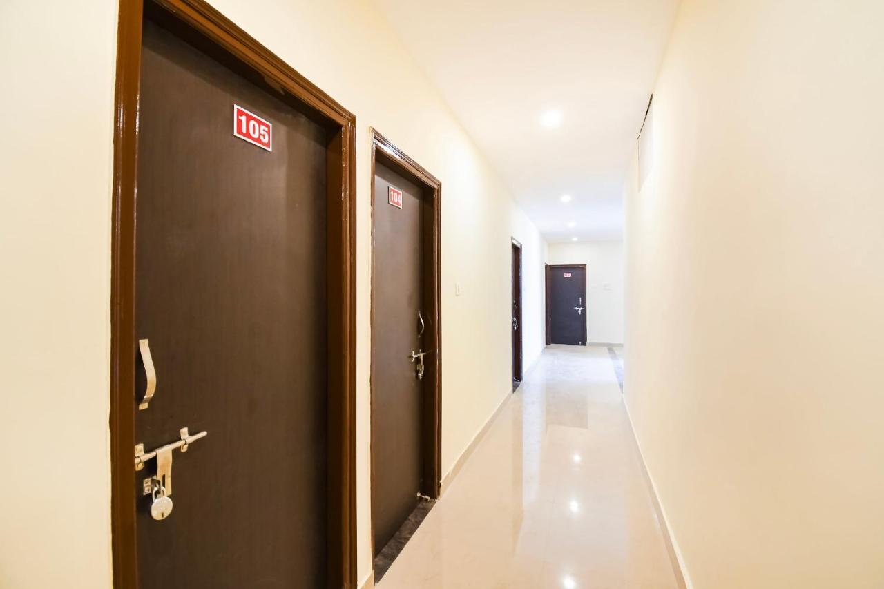 Oyo Flagship 45586 Hotel Airport Inn Rāipur Εξωτερικό φωτογραφία