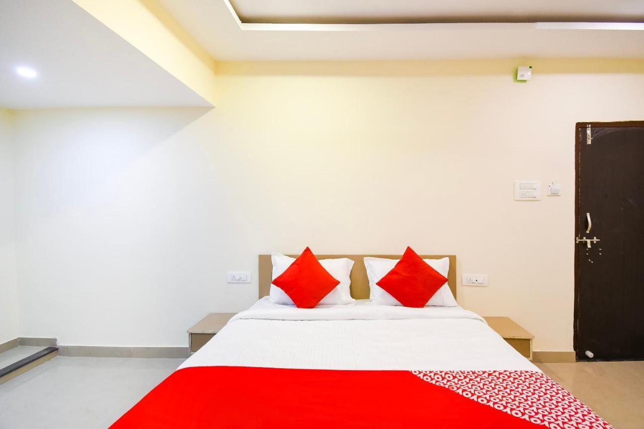 Oyo Flagship 45586 Hotel Airport Inn Rāipur Εξωτερικό φωτογραφία
